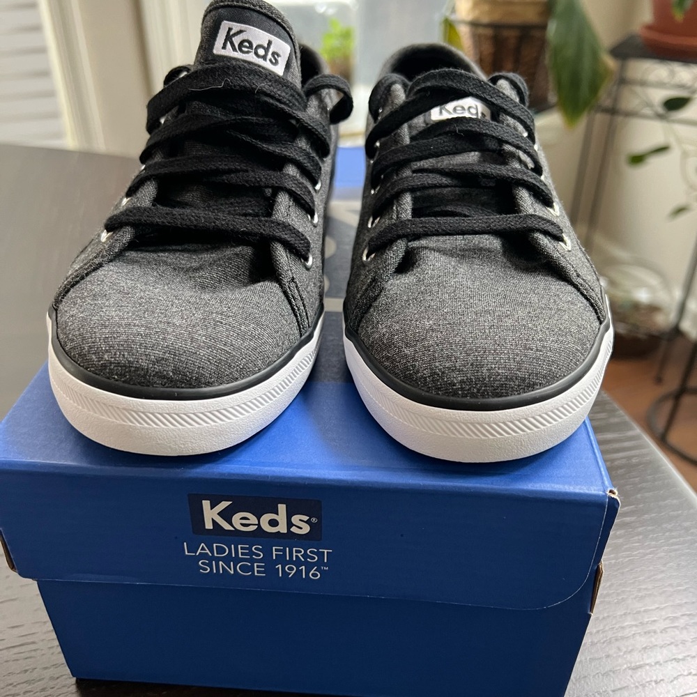 New In Box Keds Charcoal Black Sneakers. - Picture 2 of 5